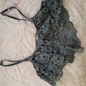 Victoria Secret bralette M